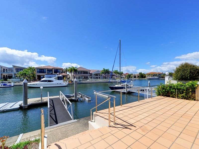 11a The Sovereign Mile, Paradise Point QLD 4216