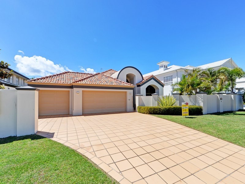 11a The Sovereign Mile, Paradise Point QLD 4216