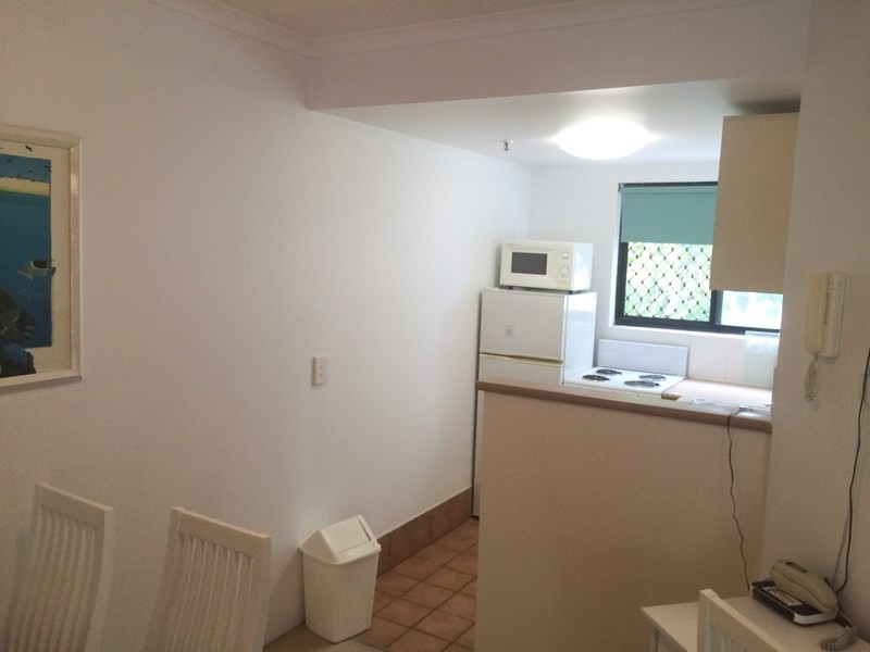 6/452 Marine Parade, Biggera Waters QLD 4216