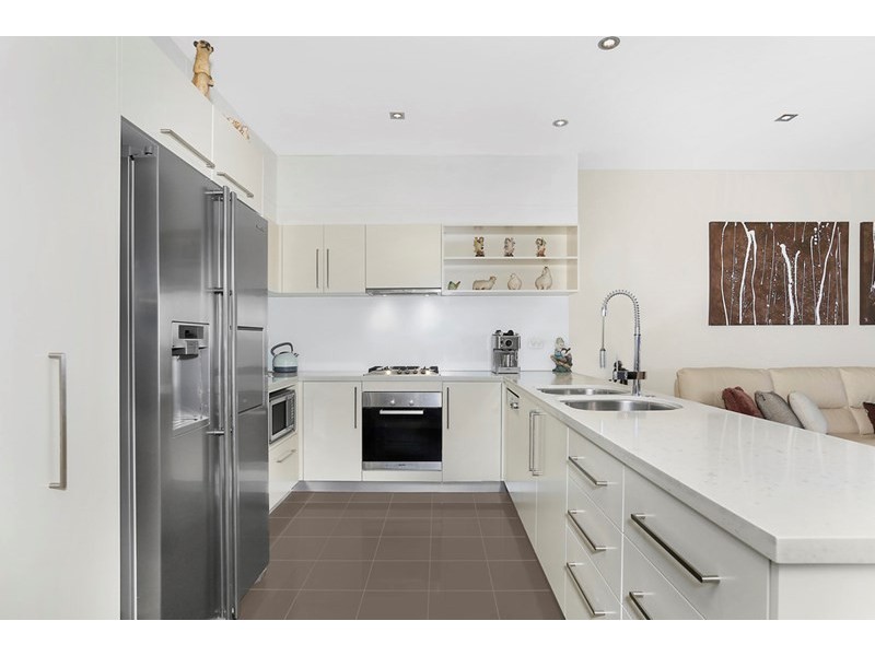 442/3 Pendraat Parade, Hope Island QLD 4212