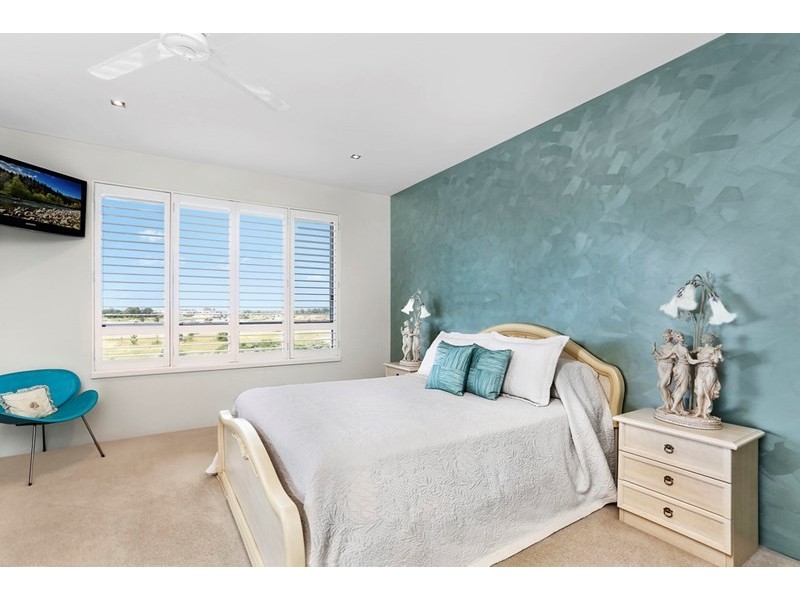 442/3 Pendraat Parade, Hope Island QLD 4212