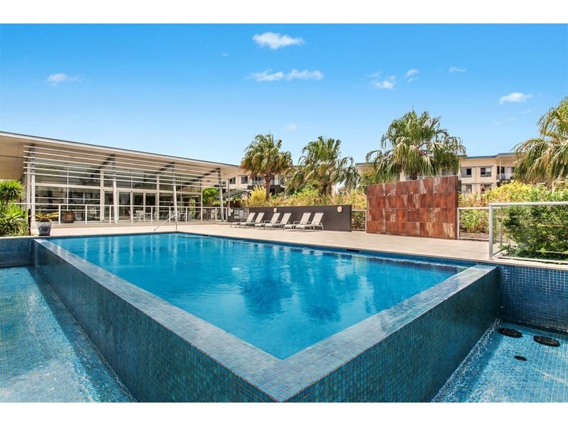 442/3 Pendraat Parade, Hope Island QLD 4212