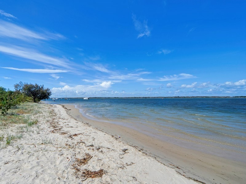 20/224 Marine Parade, Labrador QLD 4215