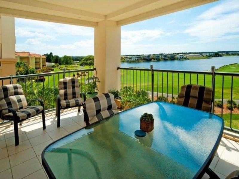 41/8414 Magnolia Drive East, Hope Island QLD 4212