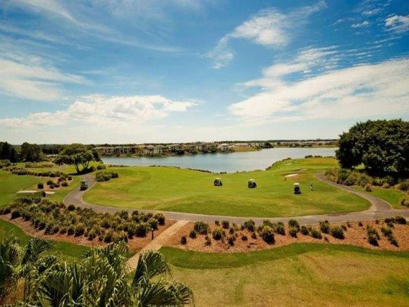 41/8414 Magnolia Drive East, Hope Island QLD 4212