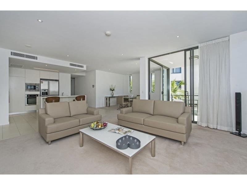 1205/1 Sunset Avenue, Paradise Point QLD 4216