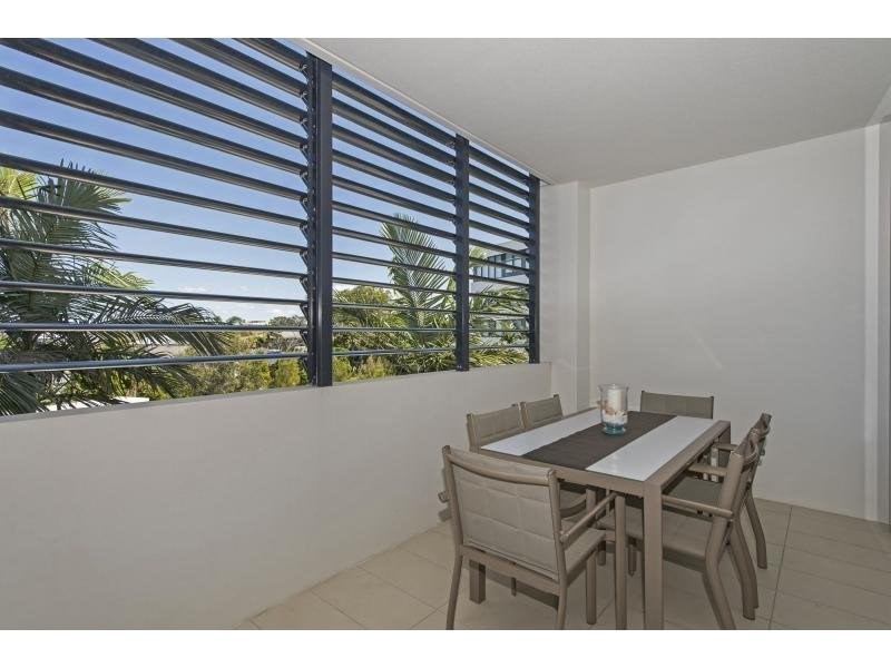 1205/1 Sunset Avenue, Paradise Point QLD 4216
