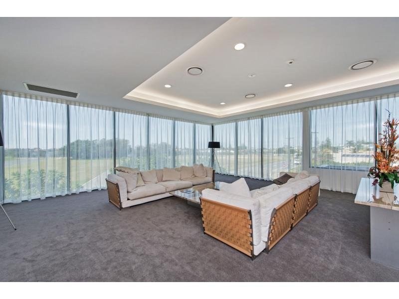 1205/1 Sunset Avenue, Paradise Point QLD 4216