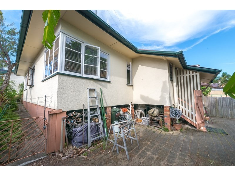 66 Meron Street, Southport QLD 4215