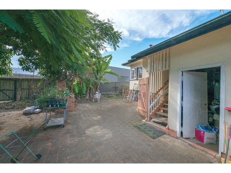 66 Meron Street, Southport QLD 4215