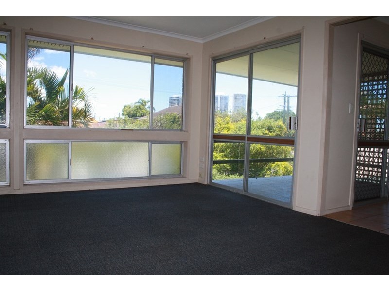 14 Kilmartin Esplanade, Biggera Waters QLD 4216