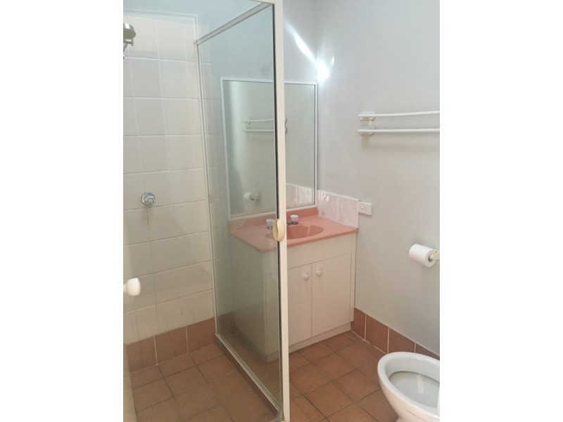 5/167 Marine Parade, Labrador QLD 4215