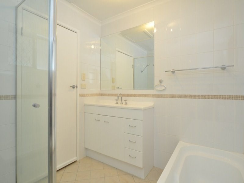 132 Hansford Road, Coombabah QLD 4216