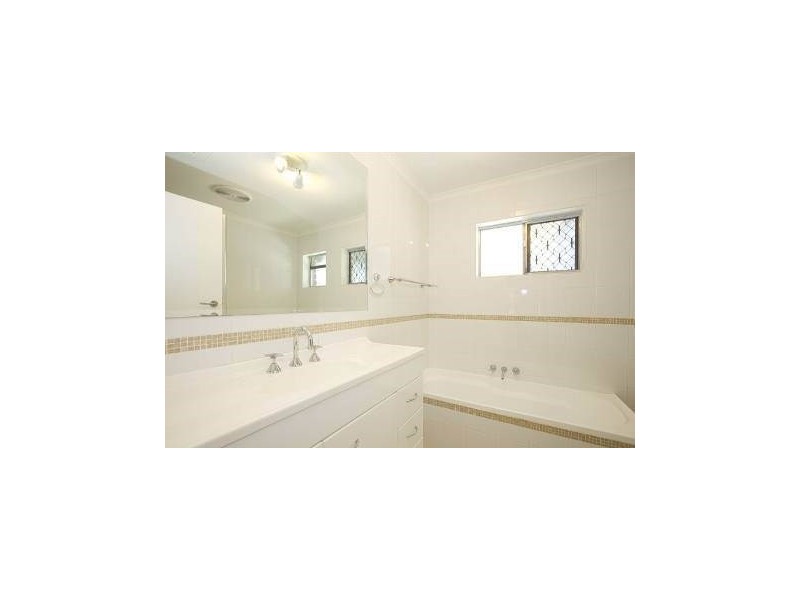 132 Hansford Road, Coombabah QLD 4216