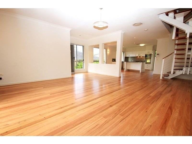 1/82 Slayter Avenue, Bundall QLD 4217