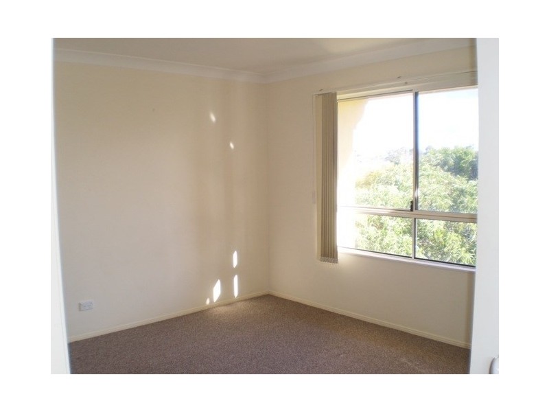 8/12 Oleander Avenue, Biggera Waters QLD 4216