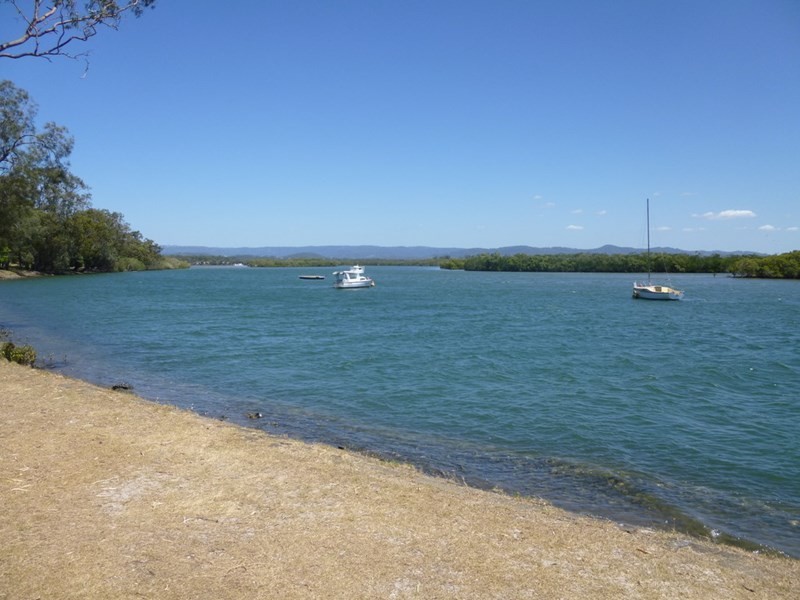 22 Bundarra Street, Coombabah QLD 4216