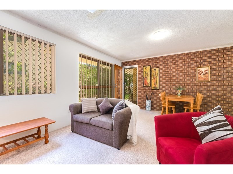 1/61 Bayview Street, Runaway Bay QLD 4216