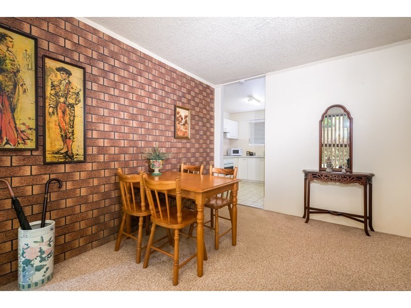 1/61 Bayview Street, Runaway Bay QLD 4216