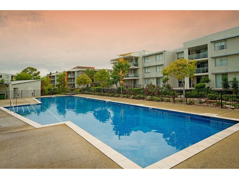 721/64-68 Sickle Avenue, Hope Island QLD 4212