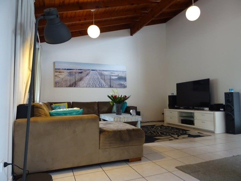 38 Markham Avenue, Runaway Bay QLD 4216