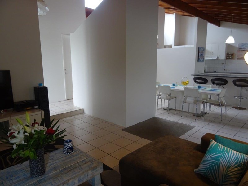 38 Markham Avenue, Runaway Bay QLD 4216
