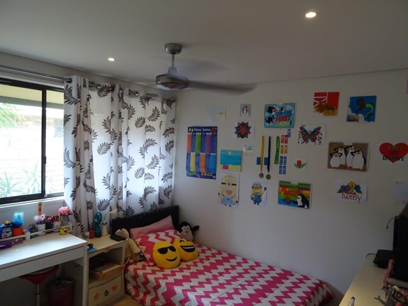 38 Markham Avenue, Runaway Bay QLD 4216