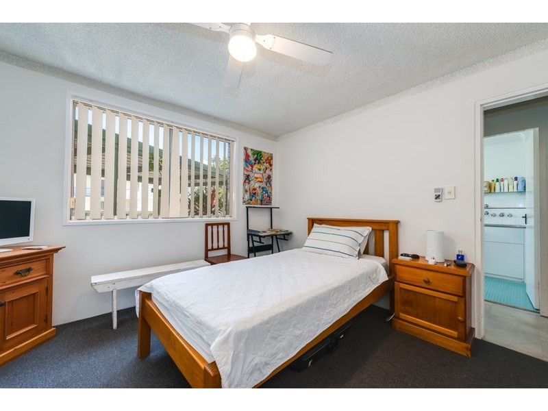 1/49 Back Street, Biggera Waters QLD 4216