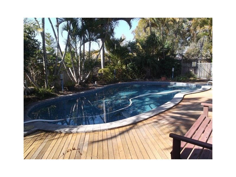 23 Anchorage Way, Biggera Waters QLD 4216