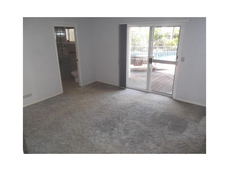 23 Anchorage Way, Biggera Waters QLD 4216