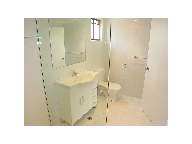 Paradise Point QLD 4216