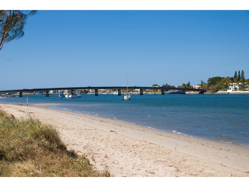 Paradise Point QLD 4216