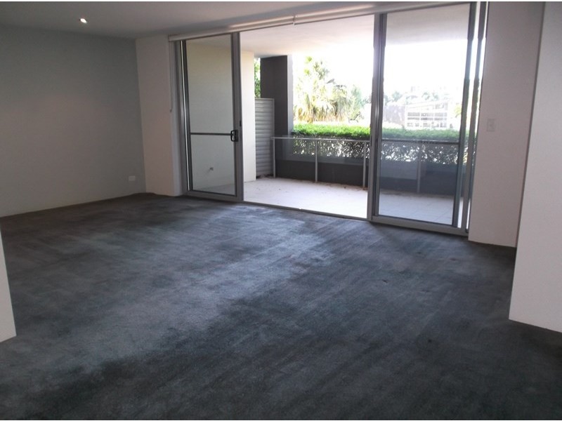 317/3 Pendraat Parade, Hope Island QLD 4212