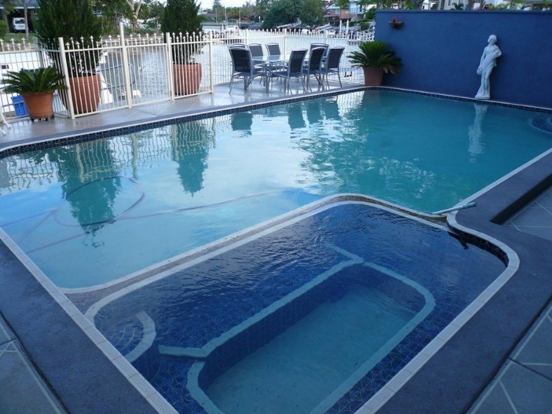 Biggera Waters QLD 4216