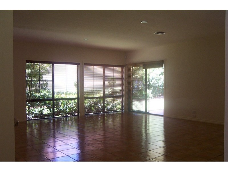 Hope Island QLD 4212