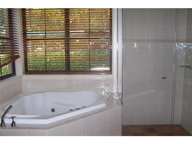 Hope Island QLD 4212