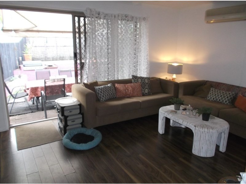 13/79 Government Road, Labrador QLD 4215