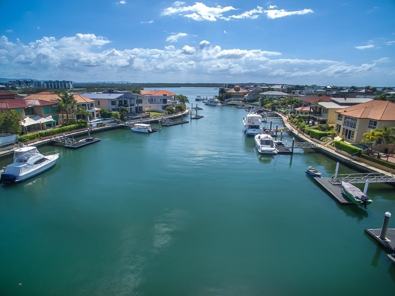24 The Sovereign Mile, Sovereign Islands QLD 4216