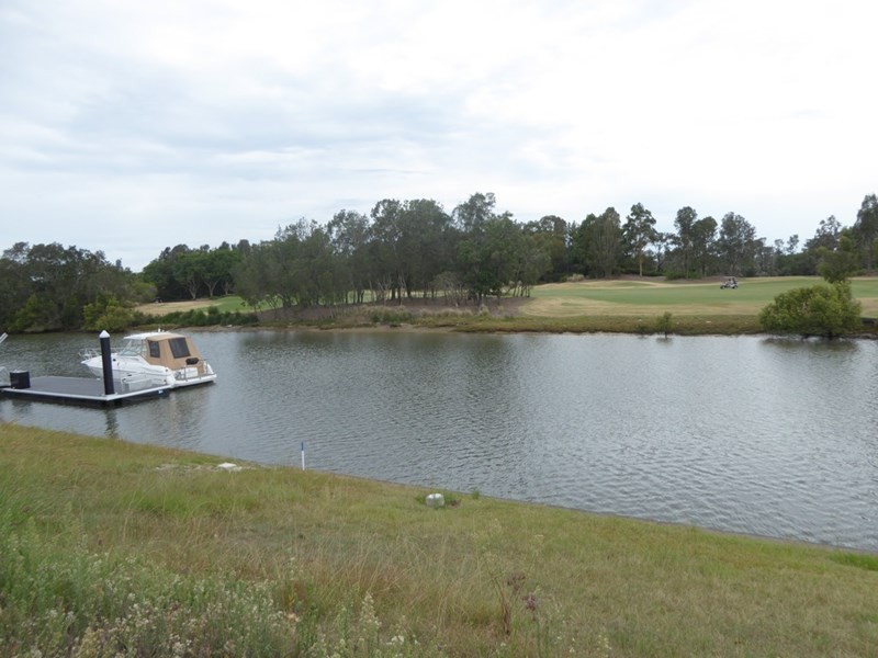 7603 Fairway Boulevard, Hope Island QLD 4212