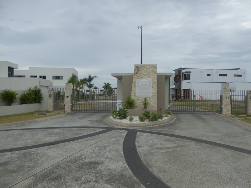 7603 Fairway Boulevard, Hope Island QLD 4212