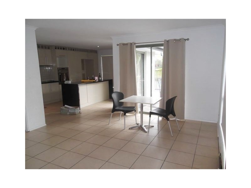 63 Southlake Drive, Varsity Lakes QLD 4227