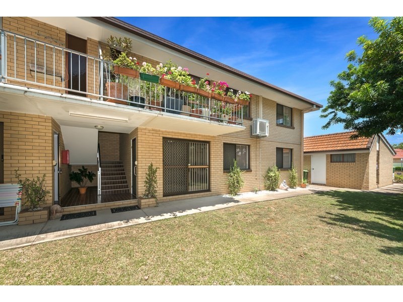 1/61 Bayview Street, Runaway Bay QLD 4216