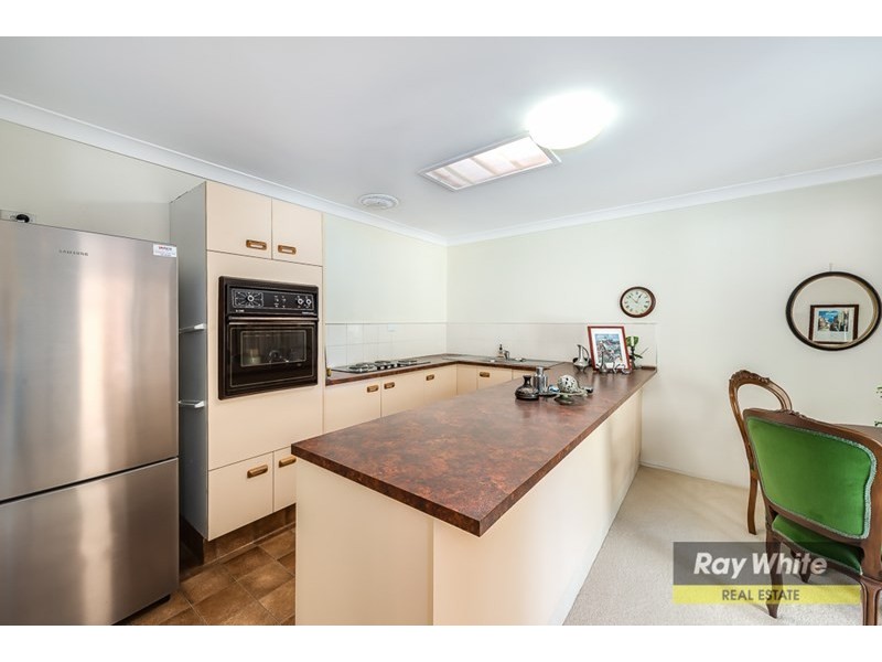 2/11 Woodgate Place, Paradise Point QLD 4216