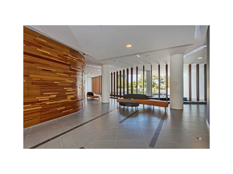 2304/1 Marina Promenade, Paradise Point QLD 4216