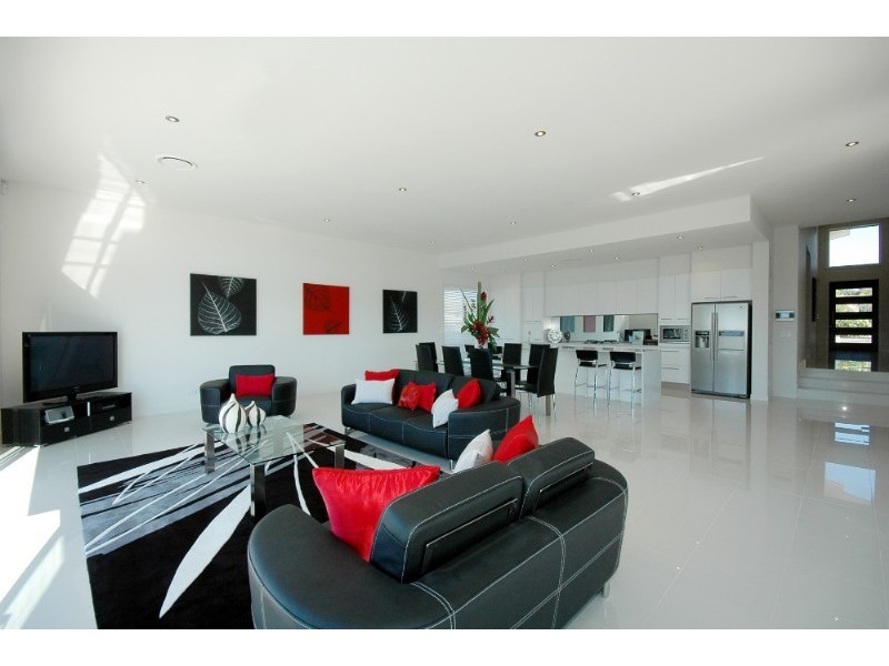 Biggera Waters QLD 4216