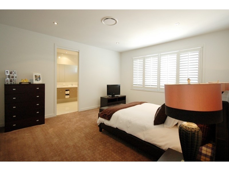 Biggera Waters QLD 4216