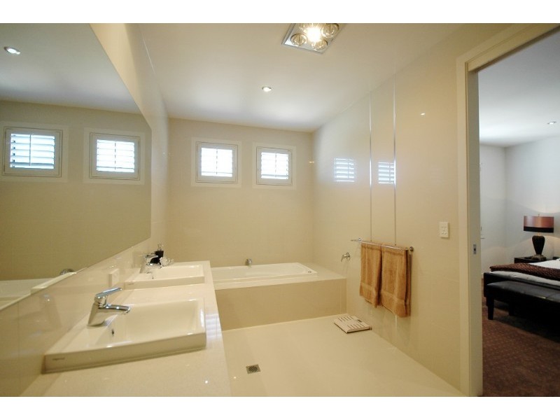 Biggera Waters QLD 4216