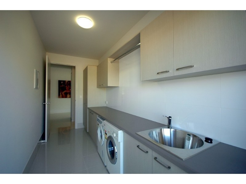 Biggera Waters QLD 4216