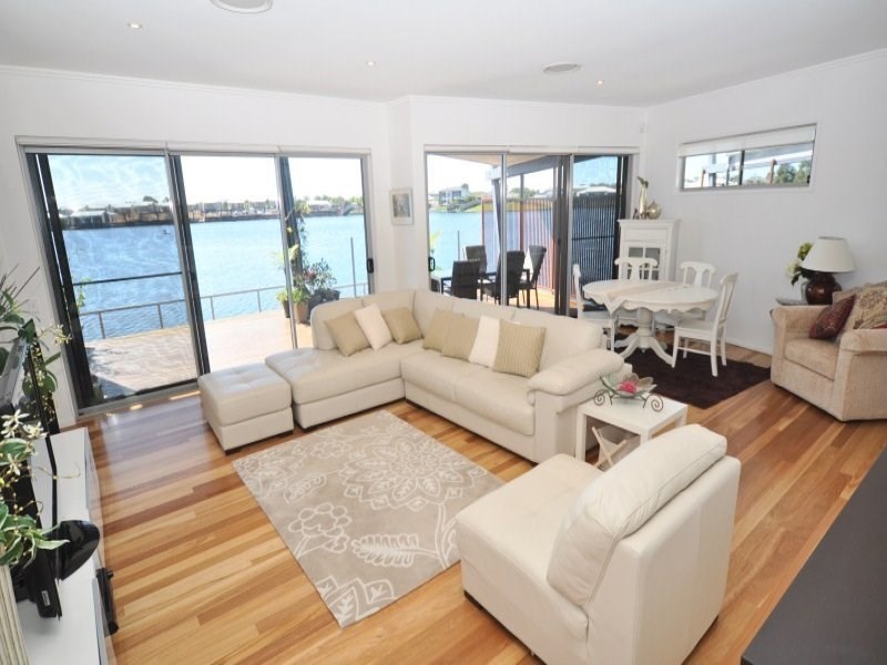 80/181 Lae Drive, Runaway Bay QLD 4216