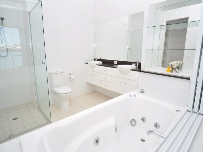 80/181 Lae Drive, Runaway Bay QLD 4216